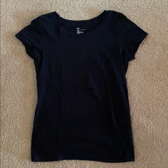 Gap the essential crew - Picture 1 of 2